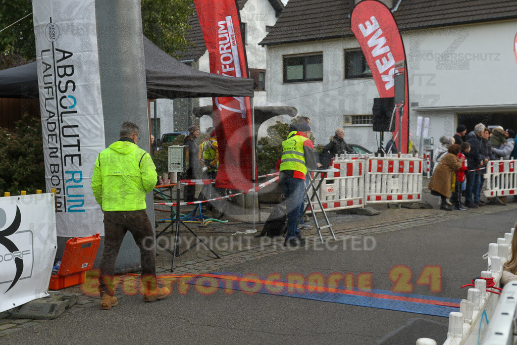 221127_1210_EV9_3338 | Sportfotografie im Rhein-Sieg Kreis, Köln, Bonn, NRW, Rheinland Pfalz, Hessen, etc. Unser Tätigkeitsfeld umfasst den Laufsport vom Volkslauf über den Marathon, Duathlon, Triathon bis zum Ultralauf wie Kölnpfad Ultra oder Schindertrail.