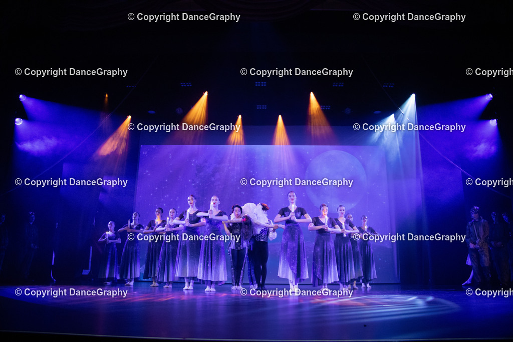 GPHY3420 | DanceGraphy - Realisiert mit Pictrs.com