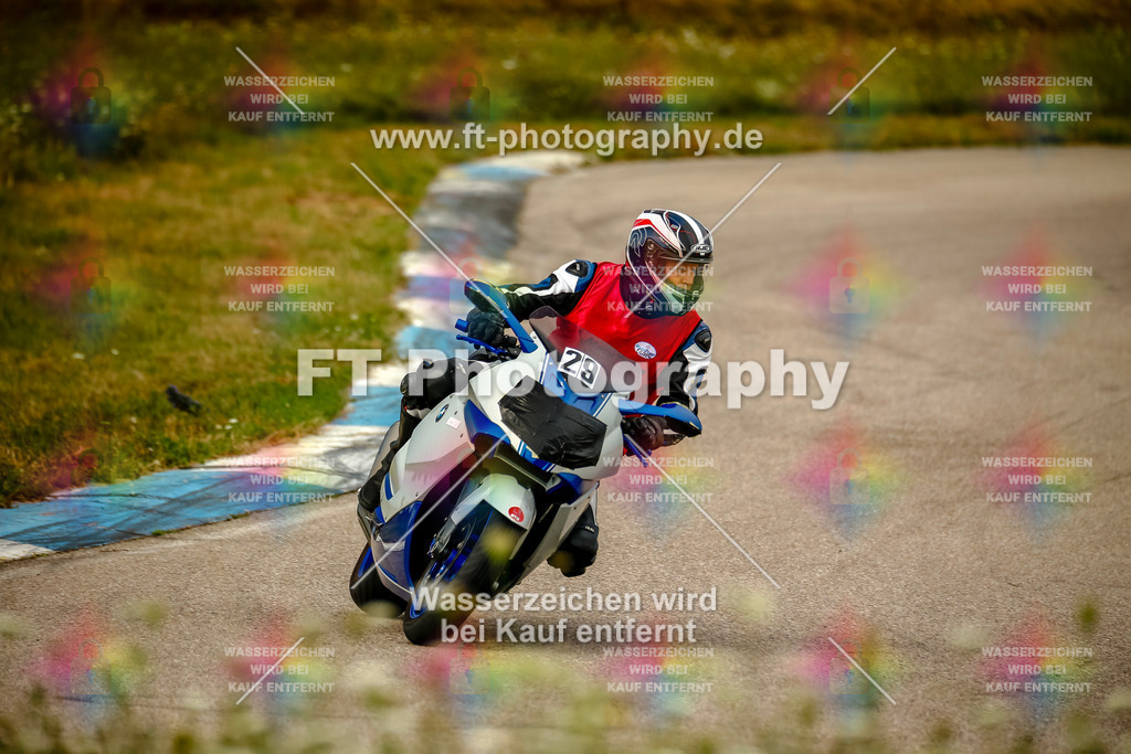 Chambley Juli-0892 | Hier findet Ihr Bilder von Touristenfahrten auf der Nürburgring Nordschleife oder von anderen Veranstaltungen die ich besucht habe. Viel Spass beim Durch Schauen 