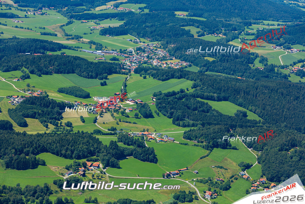Aktuelles Luftbild von Tafertsried Gotteszell - Die Luftaufnahme wurde 2022 mittels UL-Flugzeug erstellt ( keine Drohne ) - hochauflösende Kamera-Systeme von  Canon -Beste Qualität - Für grossformatige Ausdrucke geeignet. Die Geschenkidee !
