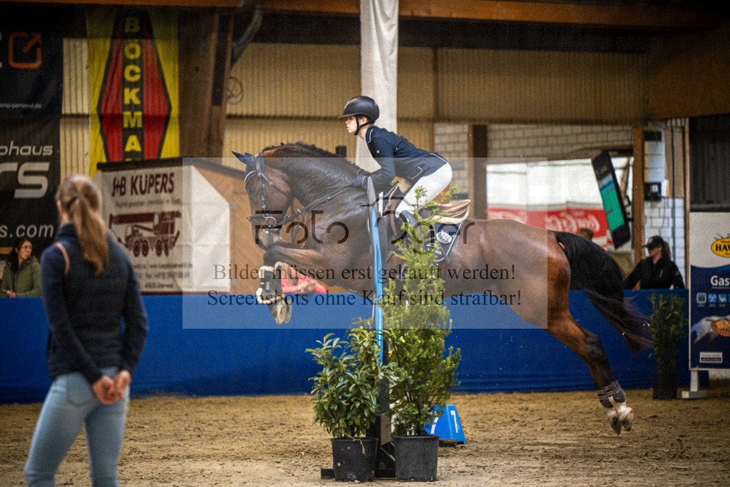 DOS_0636 | Entdecke hochwertige Reitturnierfotos von Foto Oger. Professionell, emotional und authentisch – jetzt Lieblingsmomente im Shop bestellen.Deutschlandweite Turnierfotografie. - Realisiert mit Pictrs.com