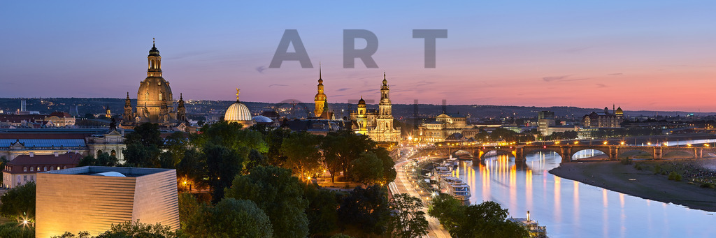 Ein Hans Fineart Original | Entdecke die Kunst von Hans Fineart - Fotografien für dein Zuhause. Verwandle deine Wände mit einzigartigen Kunstwerken und bringe die Schönheit der Welt in dein Leben. Bestelle jetzt und schaffe einen Ort der Inspiration und Eleganz.