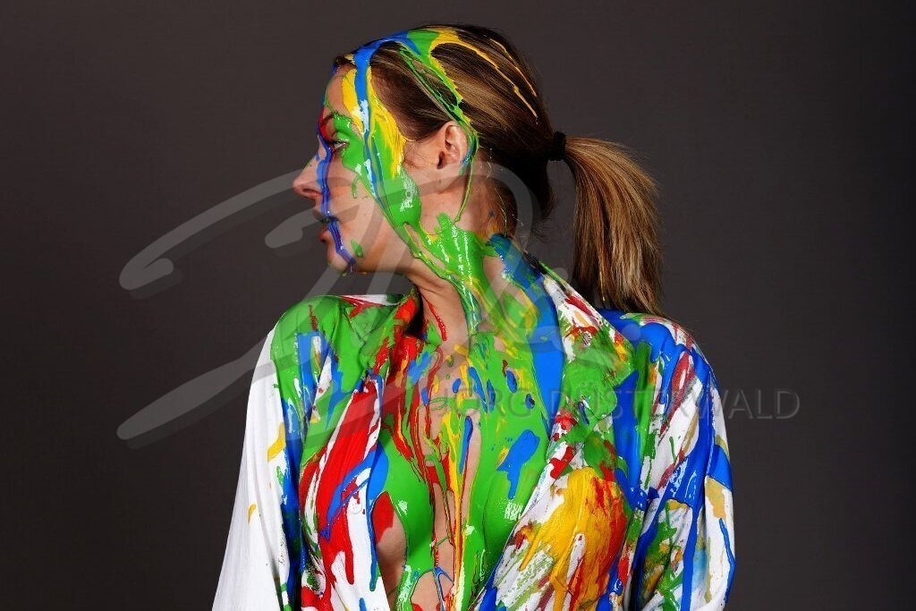 BodyArt-SHIRTSPLASH_3779e2 | #005 | Modell: Sarah | Foto: Alexander Große-Strangmann - Realisiert mit Pictrs.com