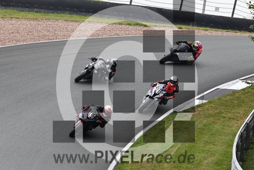0219-20240916_11289 | Schöne Erinnerungen an spannende Momente - das festzuhalten ist unser Job. PIXELrace.de ist seit 2003 auf den Rennstrecken Europas unterwegs um die Action draußen beim Fahren und die wunderbare Stimmung imm Fahrerlager für euch einzufangen.