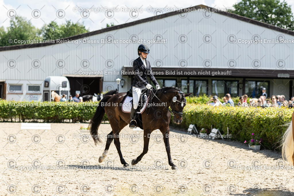 CL5A9410 | Emilia Reinking Fotografie - Realisiert mit Pictrs.com