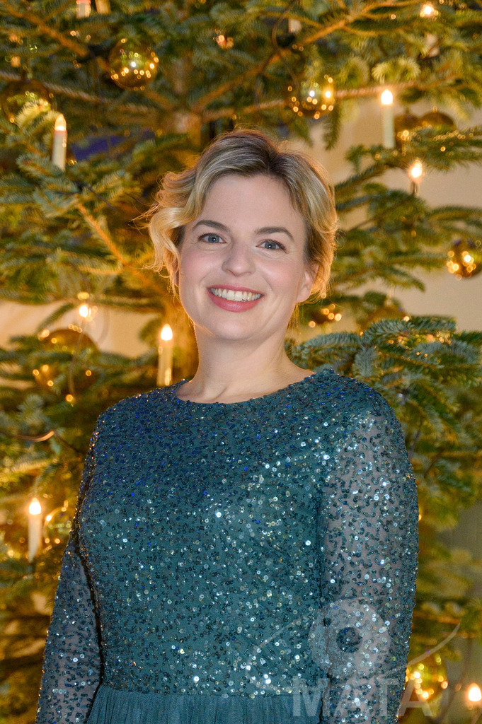 _DWA1278 | Katharina Schulze bei '30 Jahre Sternstunden-Gala 2023' in der Frankenhalle. Nürnberg, 15.12.2023 - Realisiert mit Pictrs.com