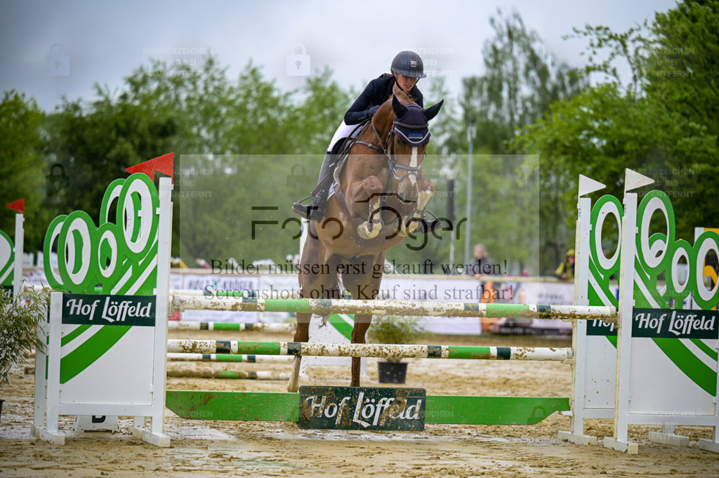 Reitturnier Lienen | Entdecke hochwertige Reitturnierfotos von Foto Oger. Professionell, emotional und authentisch – jetzt Lieblingsmomente im Shop bestellen. - Realisiert mit Pictrs.com