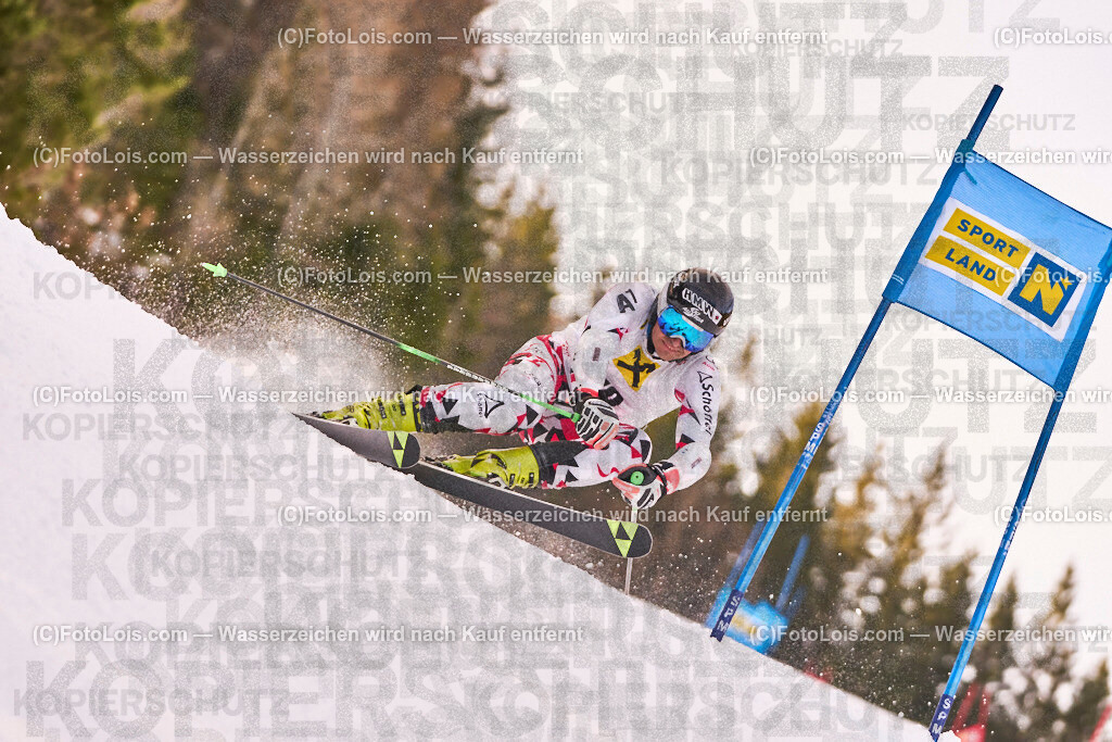ALP1068_MastersCup-RTL-II_LKHF_Schachinger Heinz | NÖ Raiffeisen MastersCup, Jugend - Damen - Herren, Riesentorlauf-Rennen 2 auf der Fuchswaldpiste in Lackenhof am Ötscher, durchführender Verein: Schiklub Lackenhof, So 9. Februar 2025.