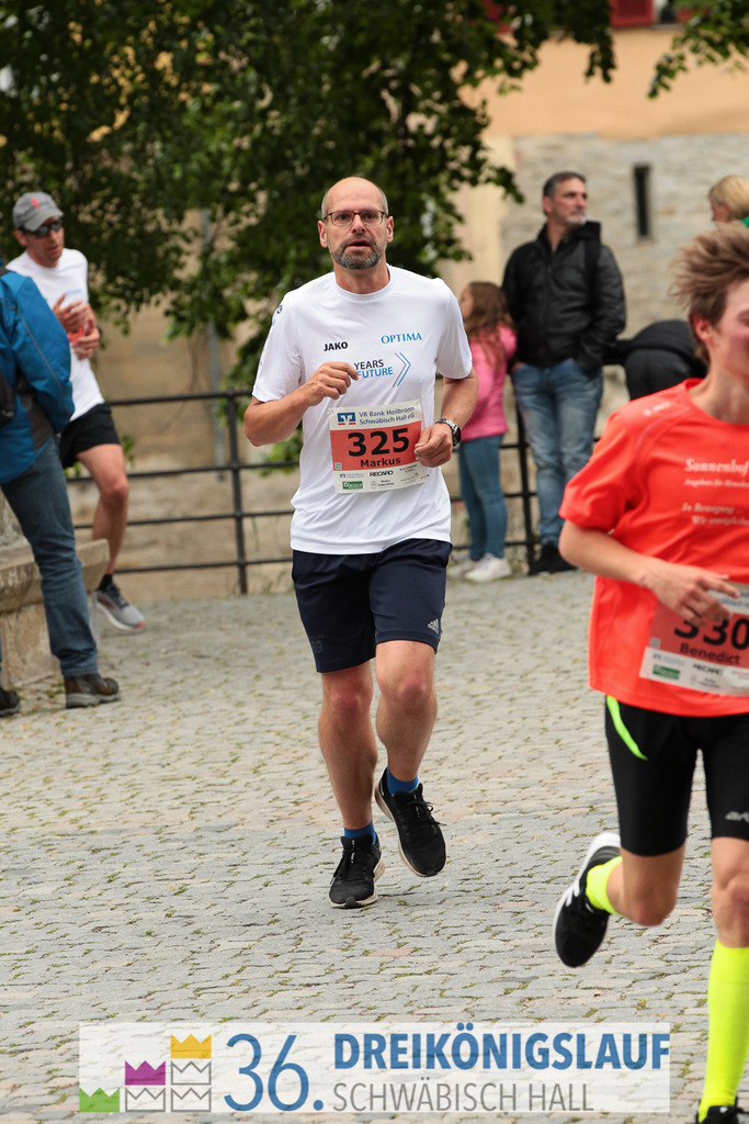 VR Bank Hauptlauf 10km | 3königslauf 2022 VR Bank Hauptlauf - Realisiert mit Pictrs.com