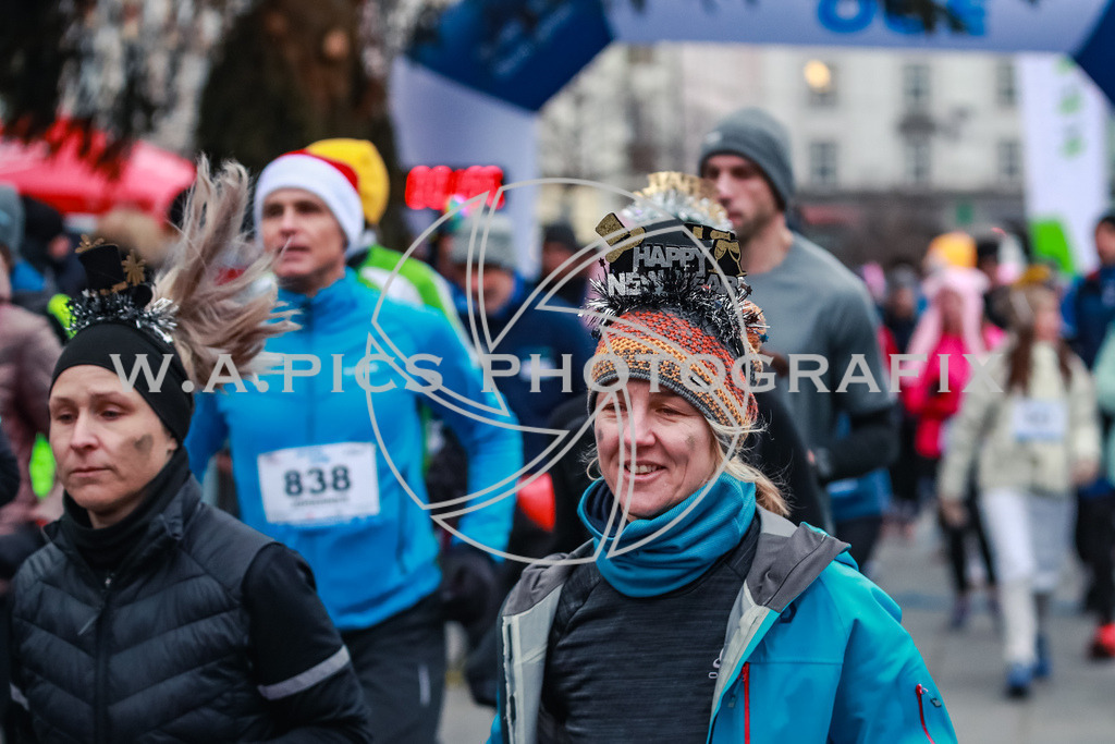 SILVESTERLAUF LINZ 25 | Linz, AUSTRIA, 31. Dezember 25, TRIRUN SILVESTERLAUF LINZ 25 , Image shows: 
Photo: WAPICS / BINDER Manuel