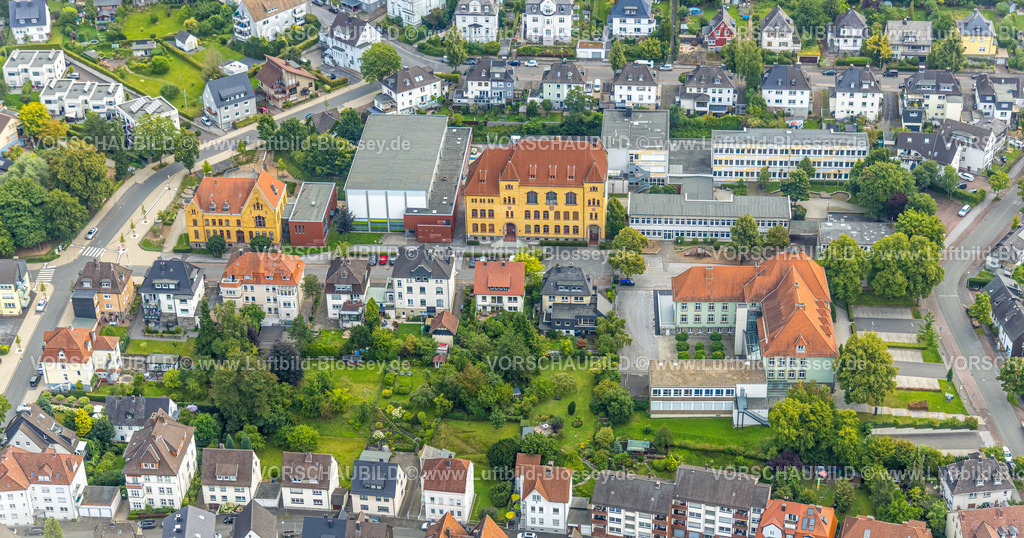 Arnsberg250806527 | Luftbild, Johannesschule und VHS Volkshochschule, Arnsberg, Ruhrgebiet, Nordrhein-Westfalen, Deutschland