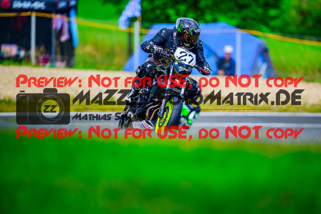 MaZZes_FotoMatrix_240728_6007705_3852 | TWIN