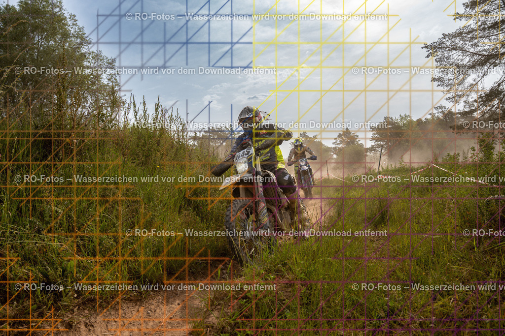 Niederwürzbach 4 Lauf-532 | Sportfotografie von RO-Fotos: Motorsport, Motocross, Enduro, Laufveranstaltungen und Triathlon. Professionelle Fotos von Sportlern und Events. - Realisiert mit Pictrs.com