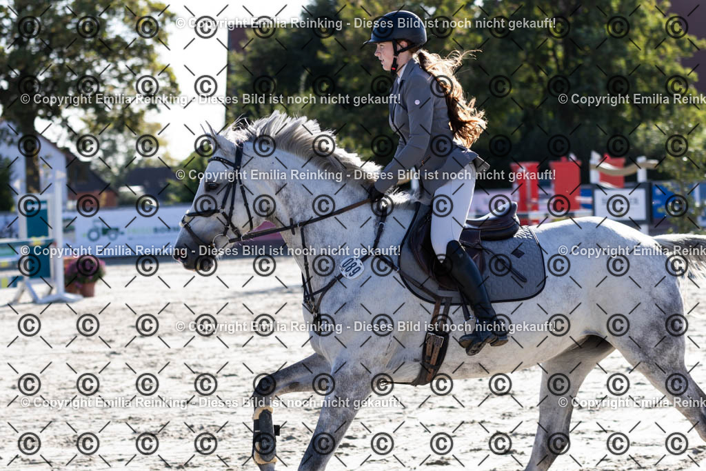 CL5A1088 | Emilia Reinking Fotografie - Realisiert mit Pictrs.com