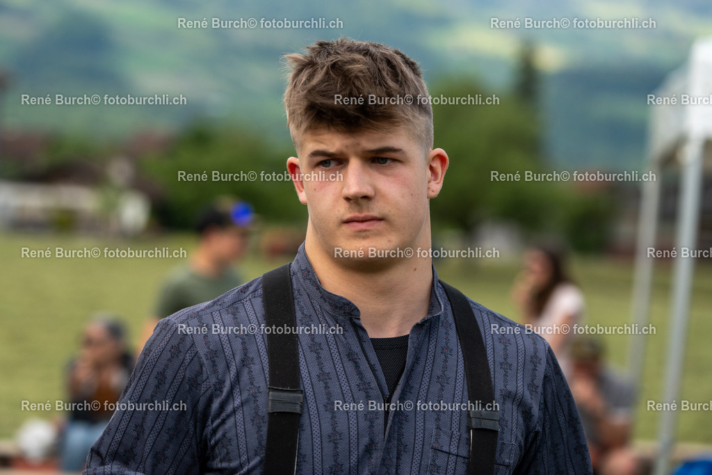 RB-08070 | René Burch leidenschaftlicher Fotograf aus Kerns in Obwalden.  Hier finden sie Sport, Landschaft und Natur Fotografie.
 - Realisiert mit Pictrs.com