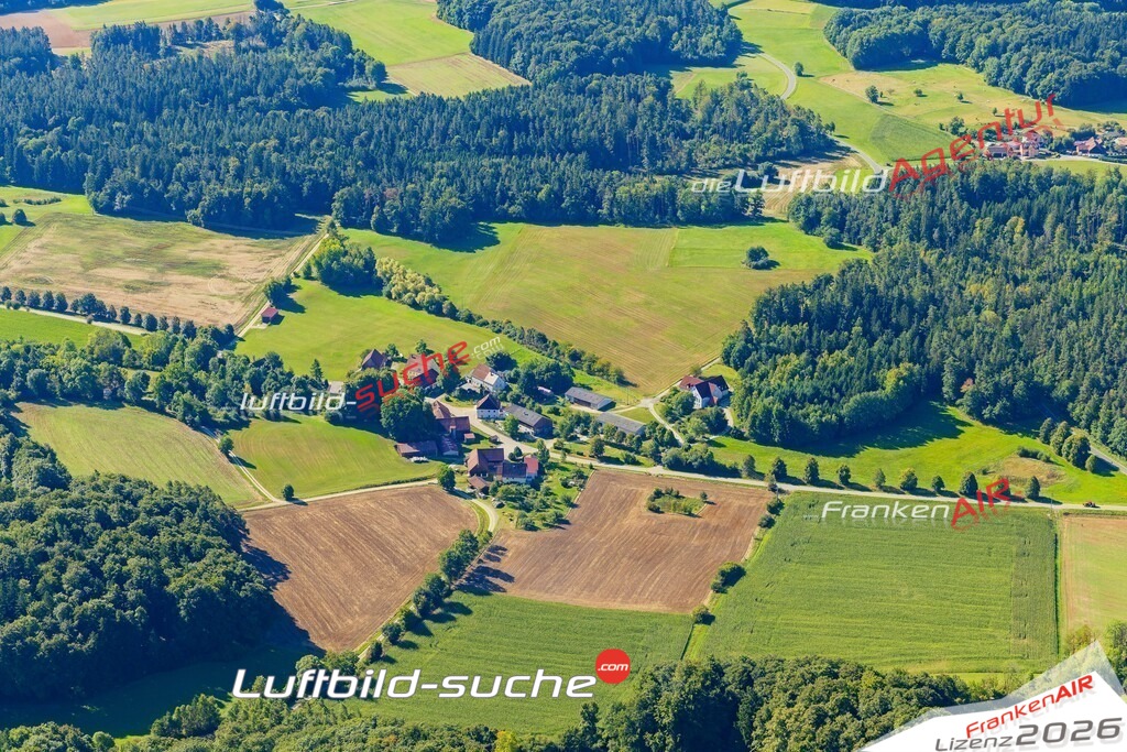 Schöne Luftaufnahme als Geschenk in Namsreuth Königstein - Die Luftbildaufnahme wurde 2025 vom UL-Flugzeug heraus erstellt ( keine Drohne ) - Hochauflösende Luftaufnahme -Nicht vergleichbar mit Google Maps oder Satelittenbilder- Die Geschenkidee !Mit Lizenz und Bildrechte bestellbar