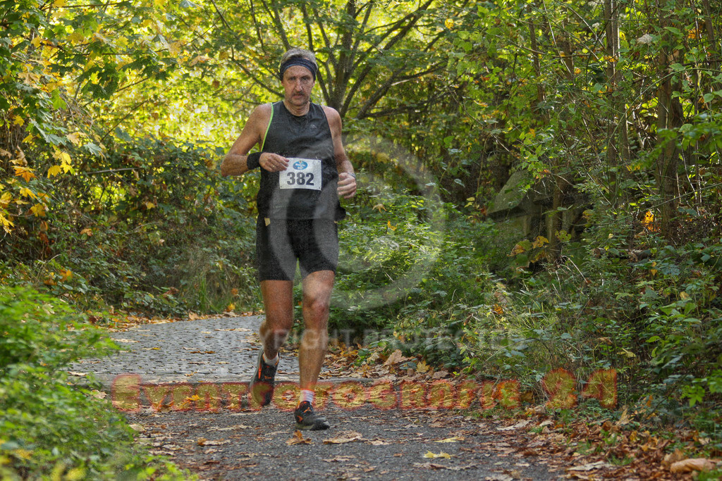 221030_1229_EV4_1085 | Sportfotografie im Rhein-Sieg Kreis, Köln, Bonn, NRW, Rheinland Pfalz, Hessen, etc. Unser Tätigkeitsfeld umfasst den Laufsport vom Volkslauf über den Marathon, Duathlon, Triathon bis zum Ultralauf wie Kölnpfad Ultra oder Schindertrail.
