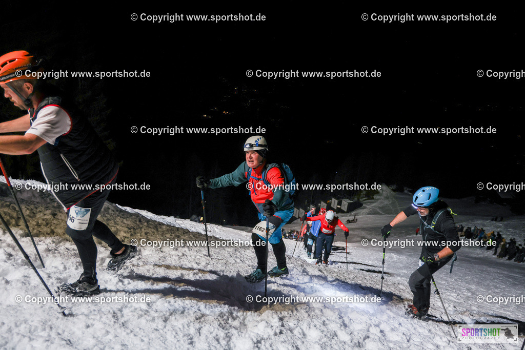 007A0567 | VerticalUp! #vertical_up_kitzbuehel #sportshot_your_pictrs #yourpictrs #dinafit #verticalup!2026