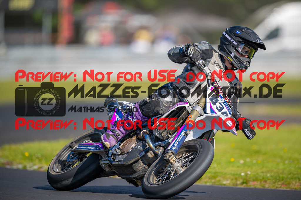 MaZZes-Fotomatrix-20260509-65011 | S5