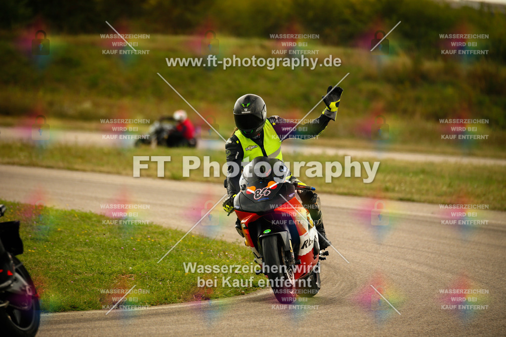 _MOT7770 | Hier findet Ihr Bilder von Touristenfahrten auf der Nürburgring Nordschleife oder von anderen Veranstaltungen die ich besucht habe. Viel Spass beim Durch Schauen 