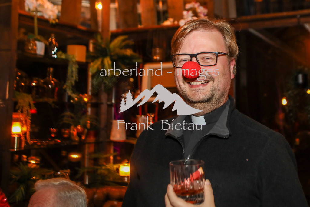 OE7A9286 | Medien- Sport- Entertainmentfotos