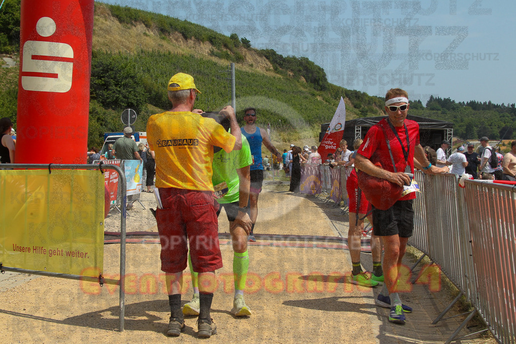 250614_1400_EV4_1516 | Sportfotografie im Rhein-Sieg Kreis, Köln, Bonn, NRW, Rheinland Pfalz, Hessen, etc. Unser Tätigkeitsfeld umfasst den Laufsport vom Volkslauf über den Marathon, Duathlon, Triathon bis zum Ultralauf wie Kölnpfad Ultra oder Schindertrail.