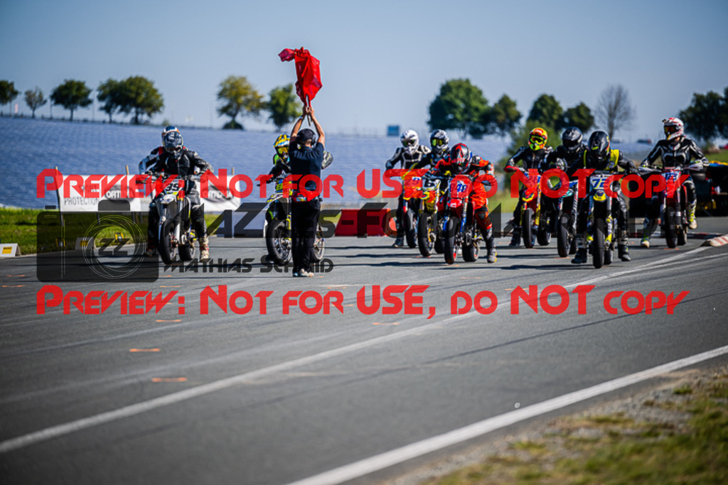 MaZZes_FotoMatrix_220904_3843 | S3