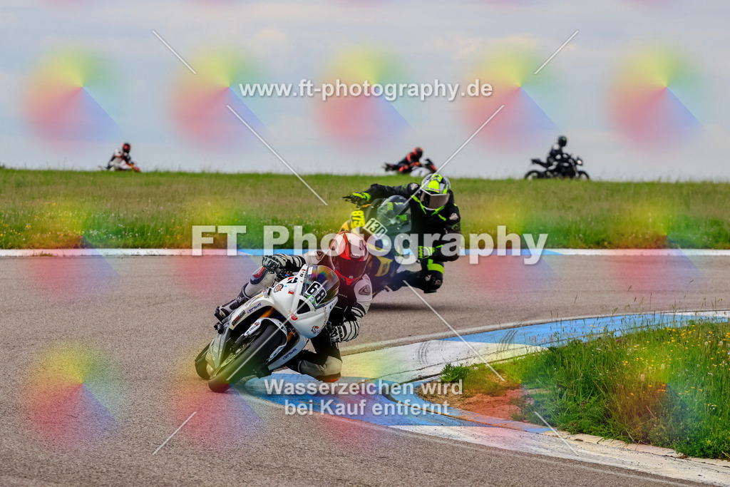 MotoTeam-2049 | Hier findet Ihr Bilder von Touristenfahrten auf der Nürburgring Nordschleife oder von anderen Veranstaltungen die ich besucht habe. Viel Spass beim Durch Schauen 