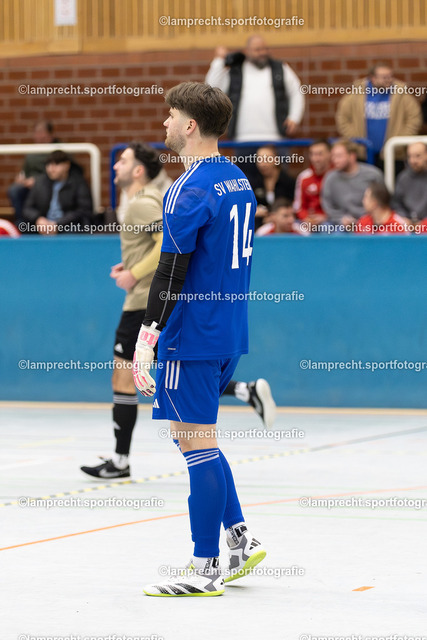 Fußball I Herren I Saison 2025-2026 I Solarstrom-Cup I Vorrunde I 03.01.2026.159 | SV Wahlstedt - SFC SchneeSV Wahlstedt - SFC SchneeSV Wahlstedt - SFC Schnee - Realisiert mit Pictrs.com