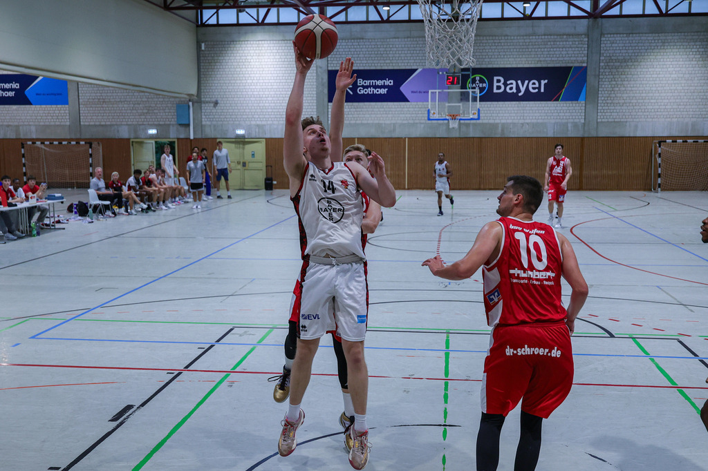 Regio Test BAYER GIANTS vs BSV Münsterland Baskets Wulfen-78 | Fotos von Basketballspielen aus dem Raum NRW fotografiert von Gero Mueller-Laschet und Daniel Schaefer - Realisiert mit Pictrs.com