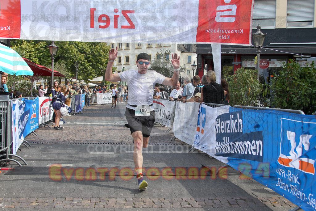 250824_1258_EV4_9690 | Sportfotografie im Rhein-Sieg Kreis, Köln, Bonn, NRW, Rheinland Pfalz, Hessen, etc. Unser Tätigkeitsfeld umfasst den Laufsport vom Volkslauf über den Marathon, Duathlon, Triathon bis zum Ultralauf wie Kölnpfad Ultra oder Schindertrail.