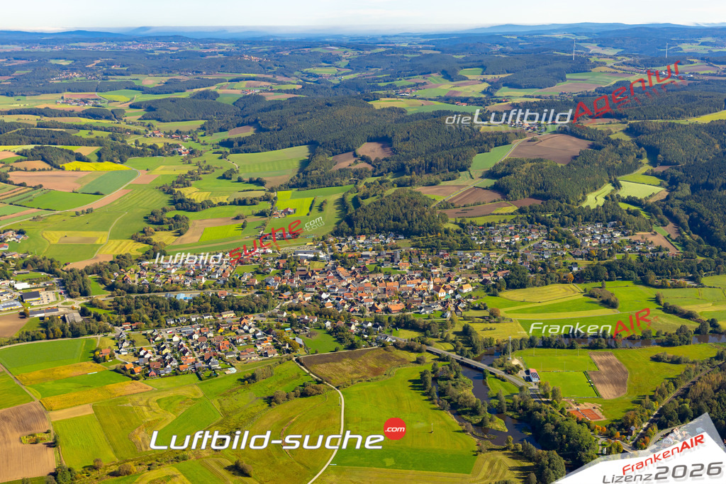 Das Luftbild zeigt :  Luhe-Wildenau - Die Luftaufnahme wurde 2024 vom UL-Flugzeug aus erstellt ( keine Drohne ) - Hochauflösende Luftaufnahme - Für grossformatige Ausdrucke geeignet. Die Geschenkidee !Mit Lizenz und Bildrechte bestellbar