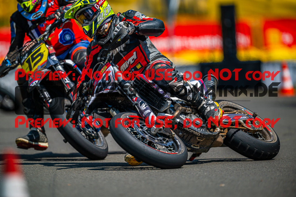 MaZZes_FotoMatrix_230609_0753 | UE40