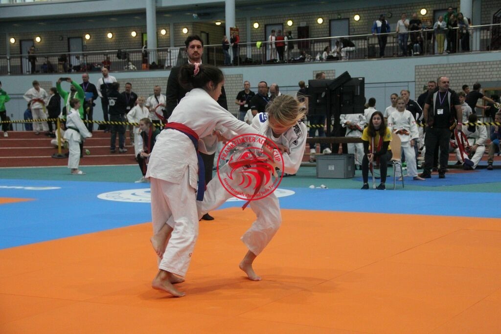 IMG_3217 | Fotos vom Adler Cup - Pictures from Adler Cup

Hier findet Ihr alle Eindrücke und großen Momente der Adler Cup Wochenenden. Here you will find all impressions and great moments of the Adler Cup weekends. - Realisiert mit Pictrs.com