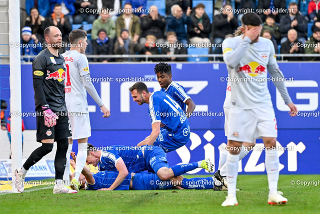 AUT, Admiral Bundesliga, FC Blau Weiss Linz vs FC Red Bull Salzburg | 17.02.2024, Hofmann Personal Stadion Linz, AUT, Admiral Bundesliga, FC Blau Weiss Linz vs FC Red Bull Salzburg, im Bild Jubel Spieler FC Blau Weiss Linz (Blau Weiss Linz)


// Admiral Bundesliga Match between FC Blau Weiss Linz vs FC Red Bull Salzburg in Linz, Austria on 2024/02/17
