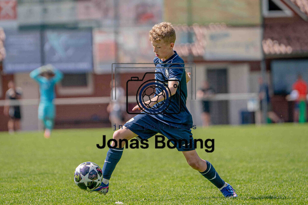 Fußball I C-Junioren I Saison 2025-2026 I Pfingsturnier Langförden I 13716 | jns.sportfotos - Realisiert mit Pictrs.com