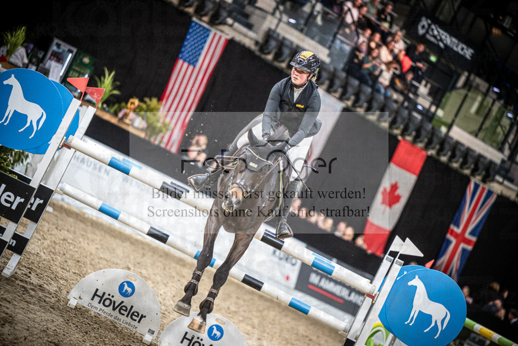 DOS_1880 | Entdecke hochwertige Reitturnierfotos von Foto Oger. Professionell, emotional und authentisch – jetzt Lieblingsmomente im Shop bestellen.Deutschlandweite Turnierfotografie. - Realisiert mit Pictrs.com