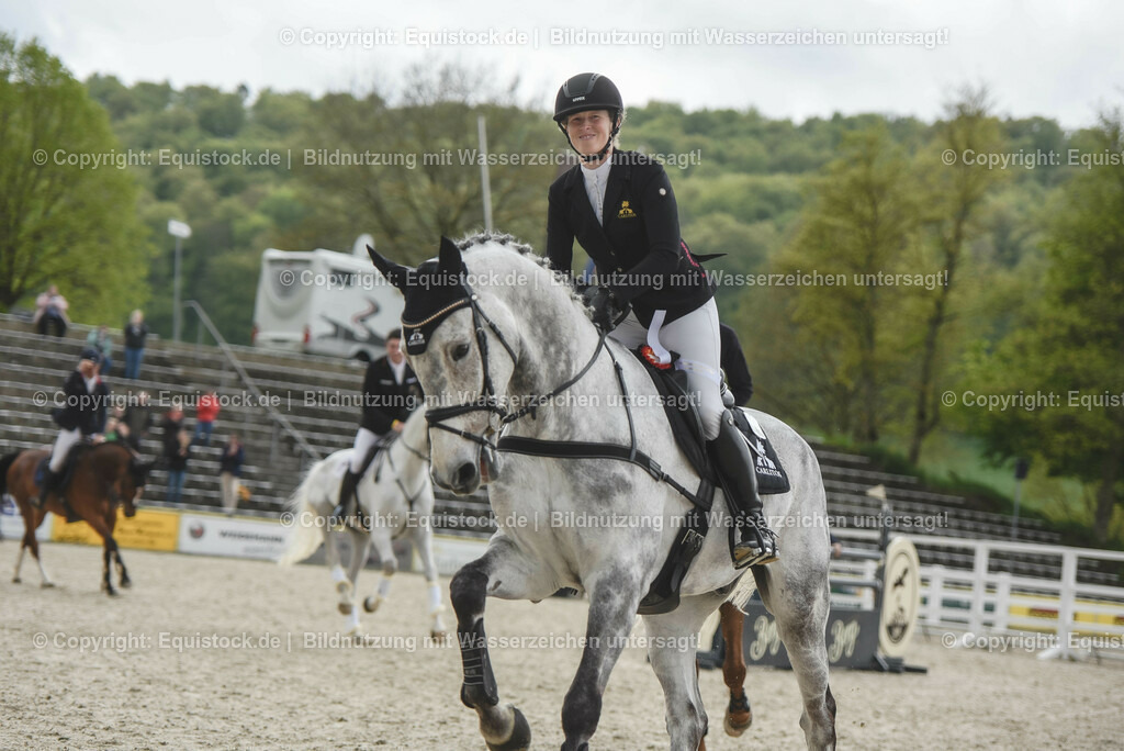 20230514_CCI4_Springen_0477 | equistock