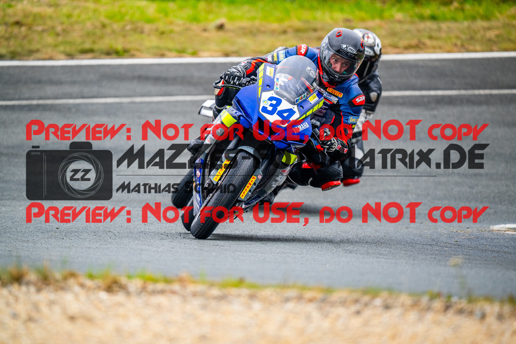 MaZZes_FotoMatrix_240726_6007705_1510 | STK