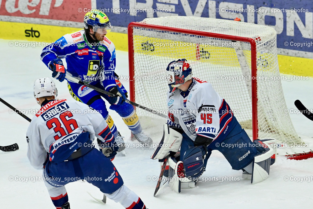 EC IDM Wärmepumpen VSV vs. Hydro Fehervar AV 19 | #36 Csanad Erdely Hydro Fehervar, #16 Kevin Hancock EC VSV, #45 Rasmus Reijola Hydro Fehervar, EC IDM Wärmepumpen VSV vs. Hydro Fehervar AV 19, EC IDM Wärmepumpen VSV vs. Hydro Fehervar AV 19  am 17.01.2026 in Villach (Stadthalle Villach), Austria, (Photo by Bernd Stefan)