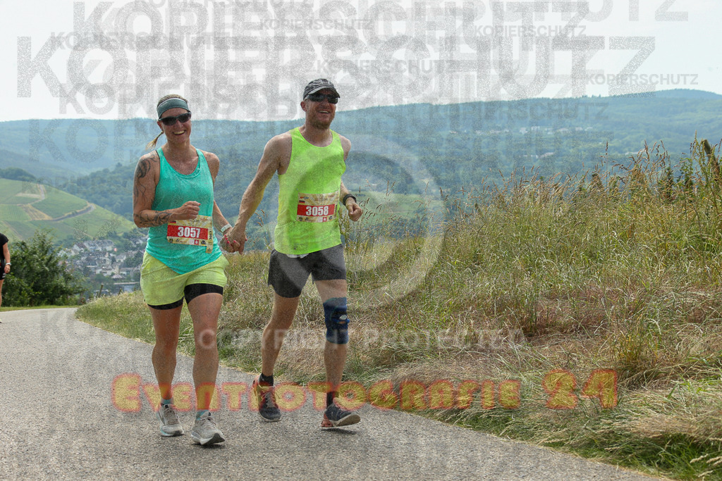 250614_1300_EX1_8120 | Sportfotografie im Rhein-Sieg Kreis, Köln, Bonn, NRW, Rheinland Pfalz, Hessen, etc. Unser Tätigkeitsfeld umfasst den Laufsport vom Volkslauf über den Marathon, Duathlon, Triathon bis zum Ultralauf wie Kölnpfad Ultra oder Schindertrail.