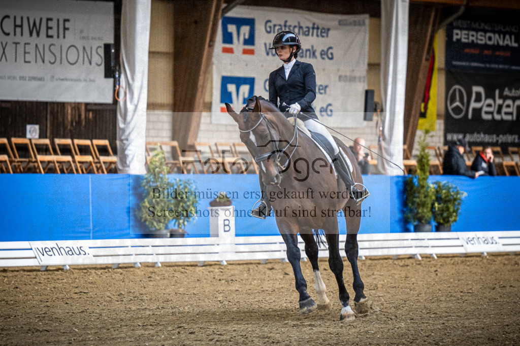 DOS_0276 | Entdecke hochwertige Reitturnierfotos von Foto Oger. Professionell, emotional und authentisch – jetzt Lieblingsmomente im Shop bestellen.Deutschlandweite Turnierfotografie. - Realisiert mit Pictrs.com