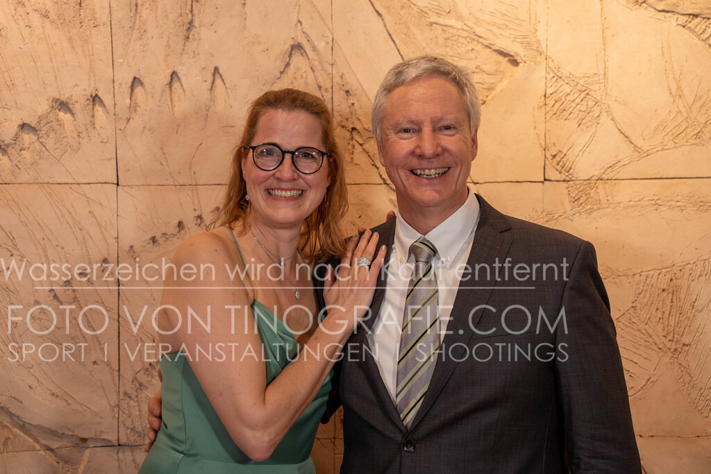 CCC_Frühlingsball_Teppich_byTINOGRRAFIE-125 | (c) TINOGRAFIE.COM