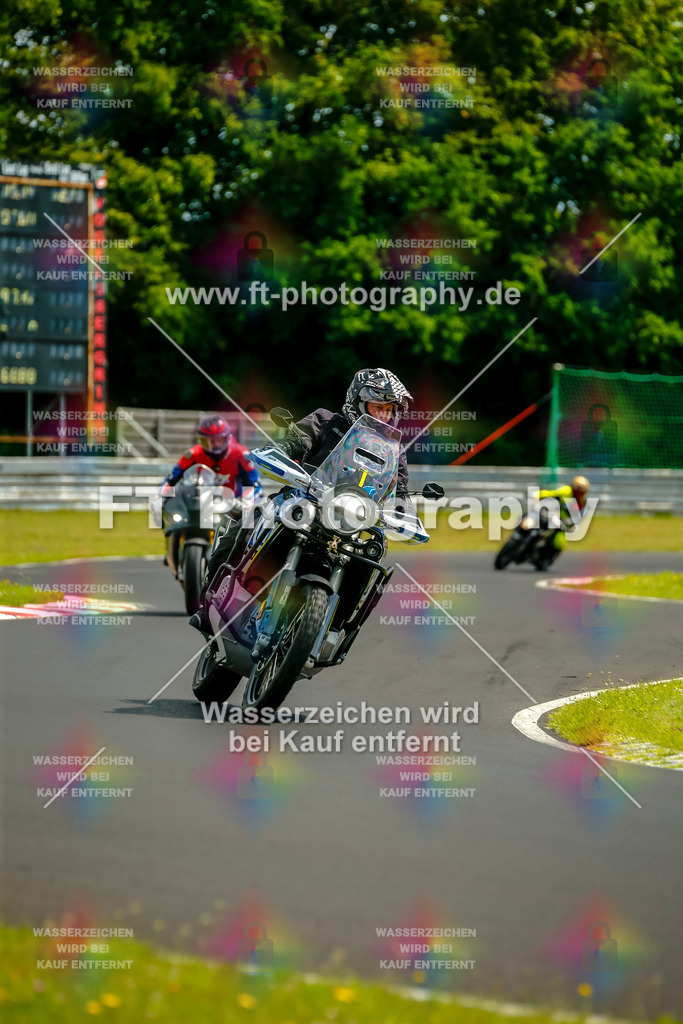 VBK-4770 | Hier findet Ihr Bilder von Touristenfahrten auf der Nürburgring Nordschleife oder von anderen Veranstaltungen die ich besucht habe. Viel Spass beim Durch Schauen 
