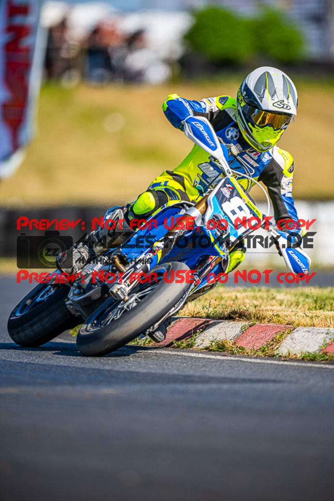 MaZZes_FotoMatrix_220529_5772 | Fotograf Mathias Schmid
Sportfotograf,
Eventfotograf,
Hochzeitsfotograf,
Portraitfotograf