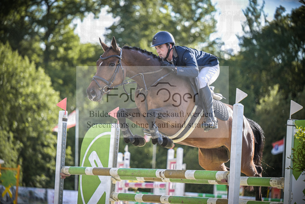DOS_0174 | Entdecke hochwertige Reitturnierfotos von Foto Oger. Professionell, emotional und authentisch – jetzt Lieblingsmomente im Shop bestellen.Deutschlandweite Turnierfotografie. - Realisiert mit Pictrs.com
