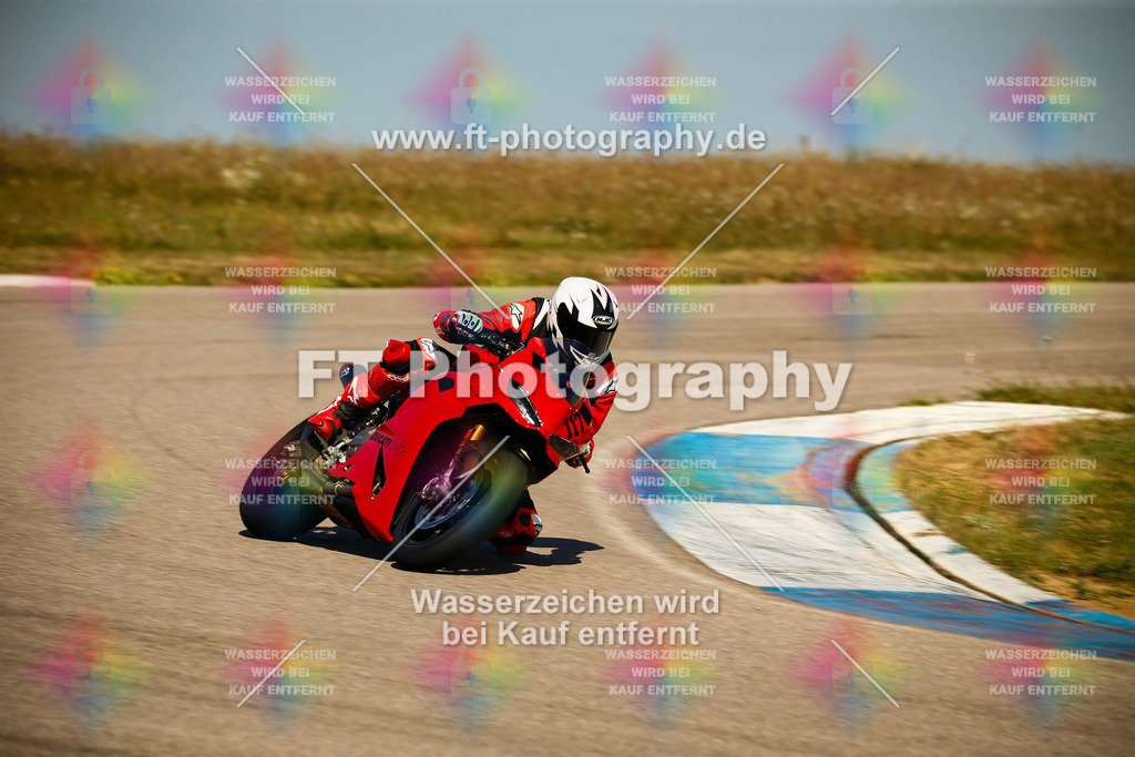 _MOT9098 | Hier findet Ihr Bilder von Touristenfahrten auf der Nürburgring Nordschleife oder von anderen Veranstaltungen die ich besucht habe. Viel Spass beim Durch Schauen 