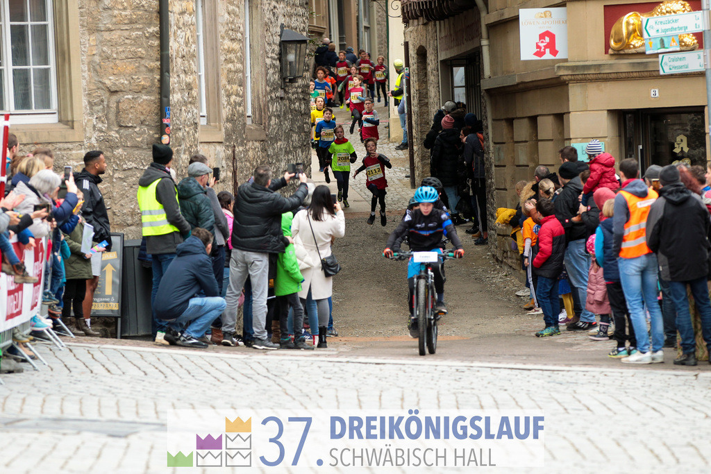 AOK JuniorCup 400m | 3Koenigslauf 2023 - Realisiert mit Pictrs.com