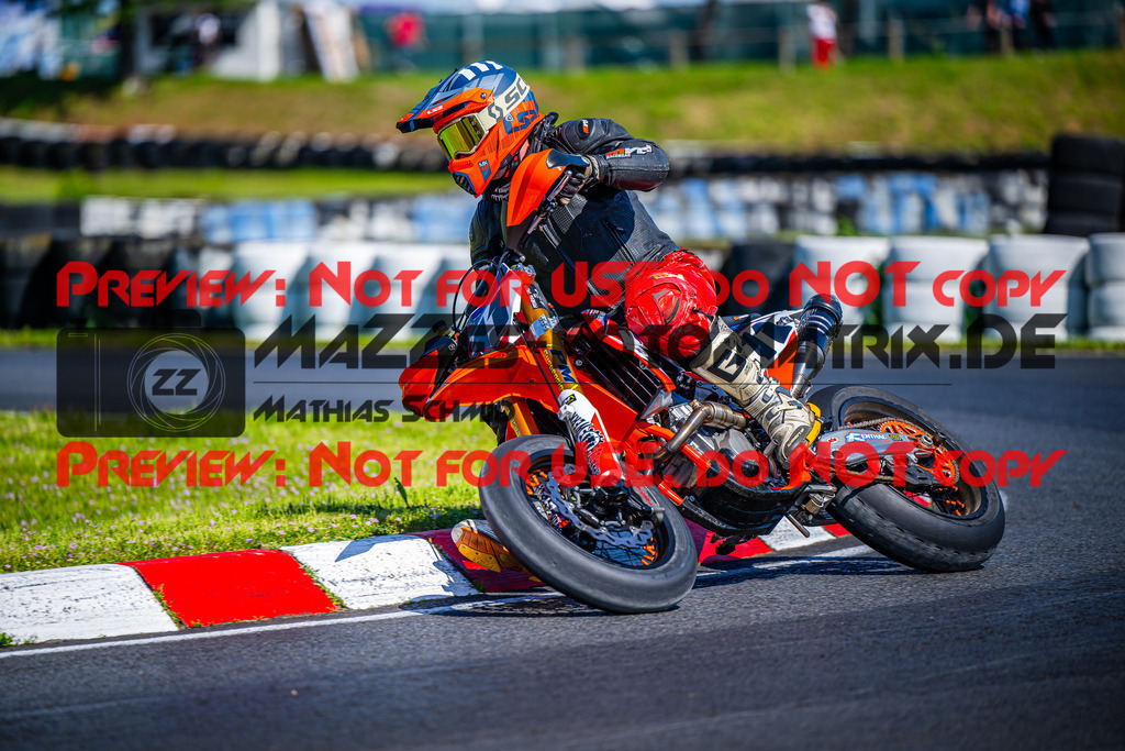 MaZZes_FotoMatrix_240510_6021986_9692 | S4