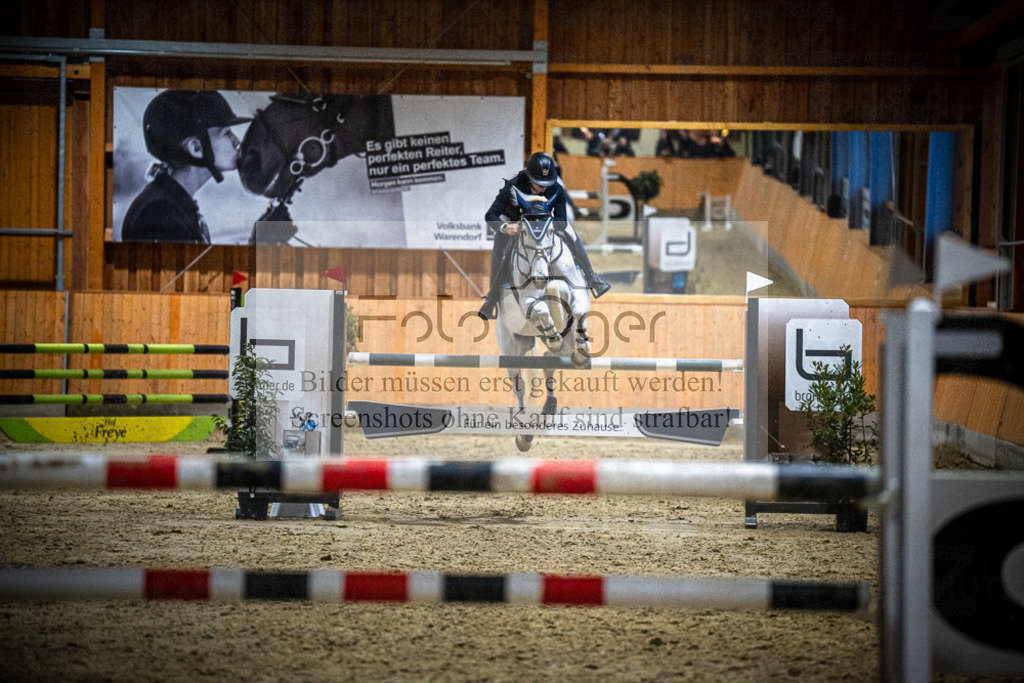 DOS_2942 | Entdecke hochwertige Reitturnierfotos von Foto Oger. Professionell, emotional und authentisch – jetzt Lieblingsmomente im Shop bestellen.Deutschlandweite Turnierfotografie. - Realisiert mit Pictrs.com